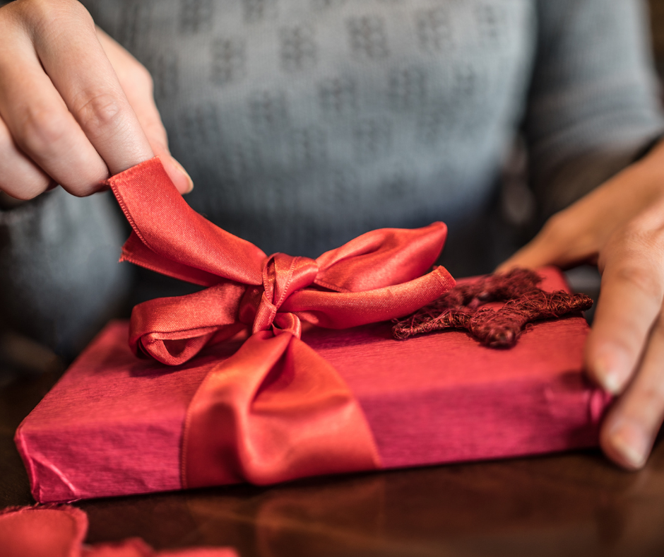Gift giving ideas with gift guide for presents - Tru Blue Boutique