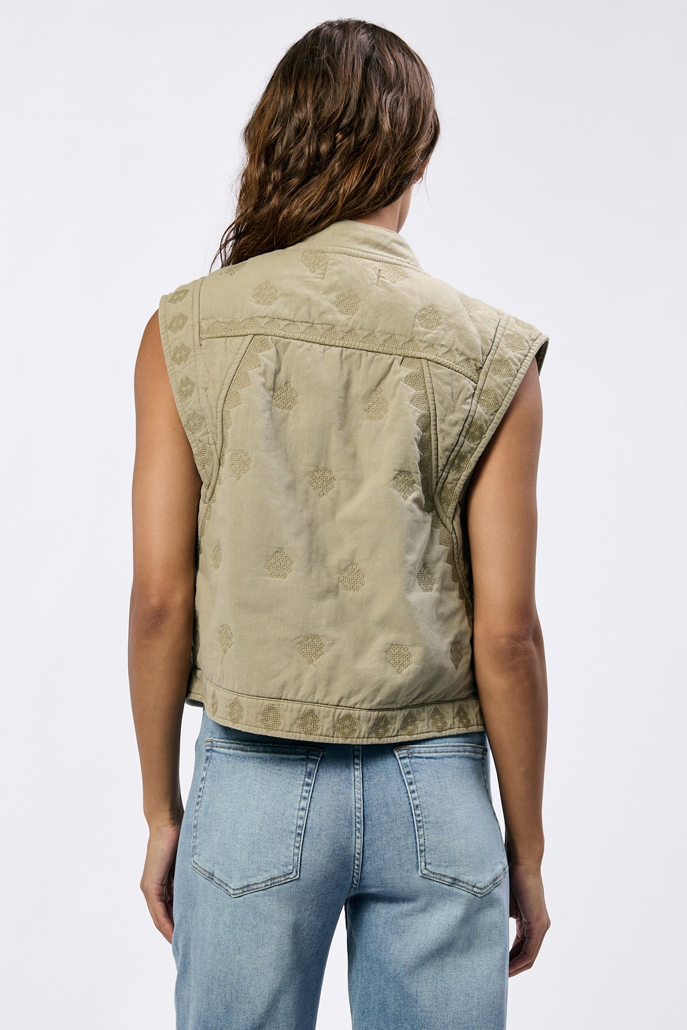 Mina Vest