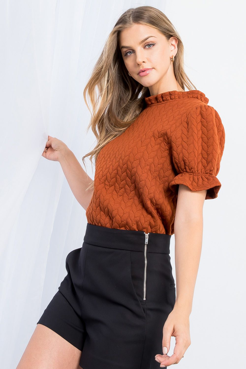 Textured rust colored knit top - Tru Blue Boutique